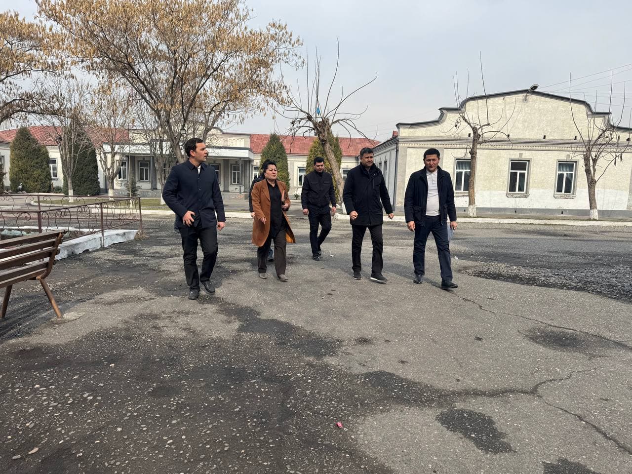 Andijondagi madaniyat muassasalari faoliyati vazir o‘rinbosari Yusufjon Usmonov boshchiligida o‘rganilmoqda