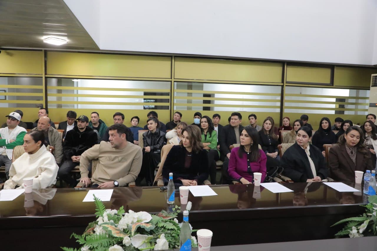 “San’atkor odobi” mavzusida yig‘ilish bo‘lib o‘tdi