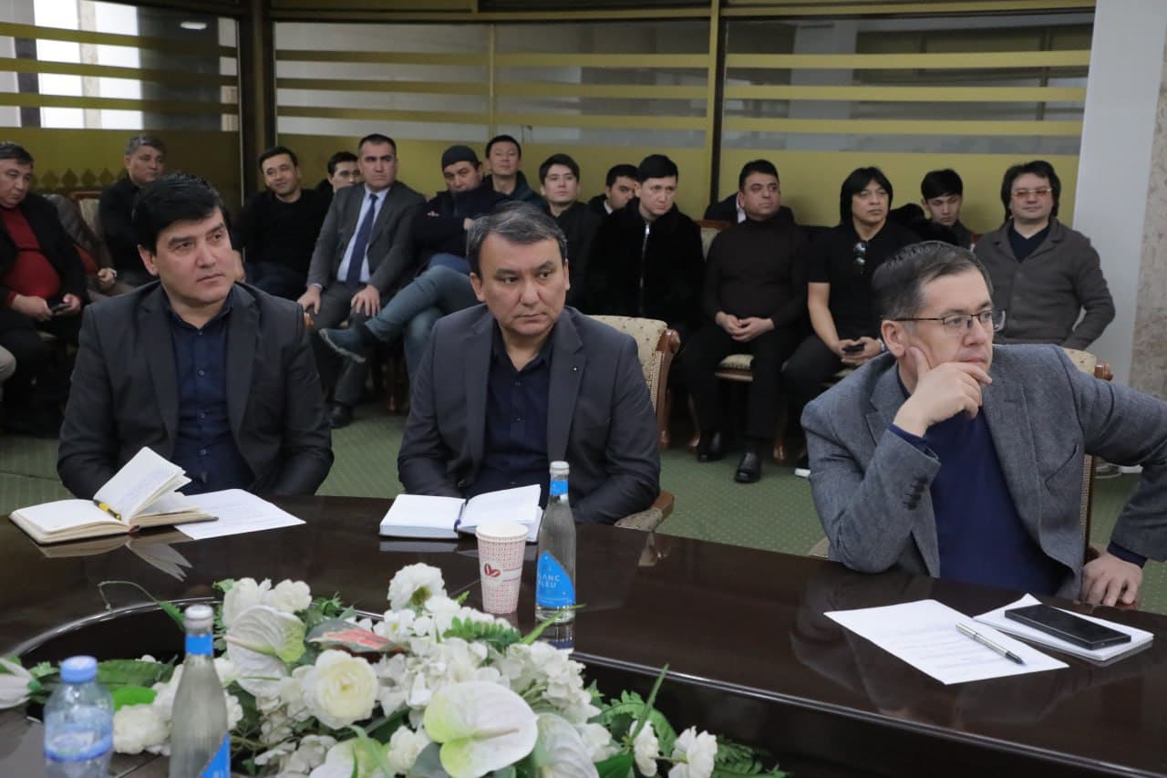 “San’atkor odobi” mavzusida yig‘ilish bo‘lib o‘tdi