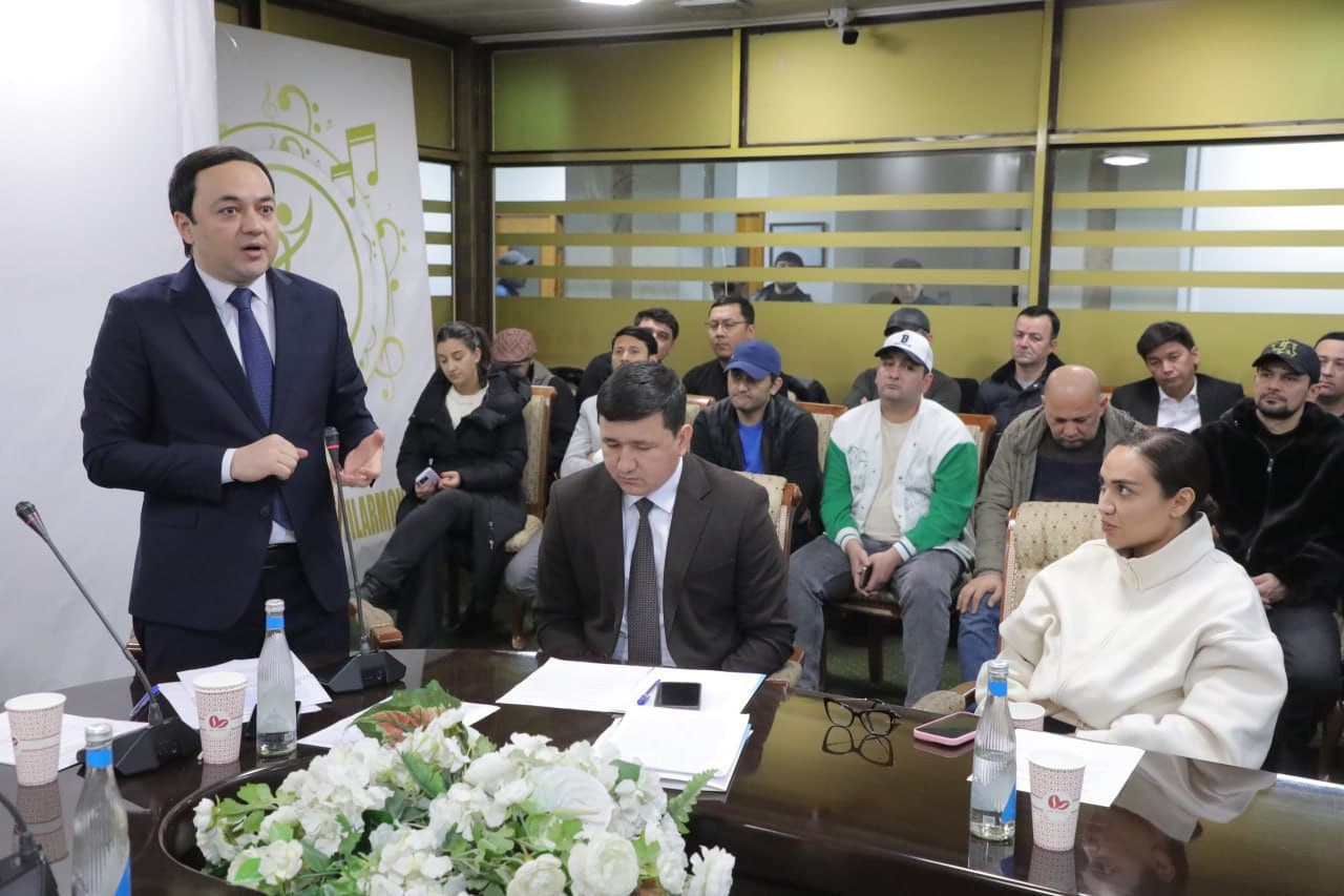 “San’atkor odobi” mavzusida yig‘ilish bo‘lib o‘tdi