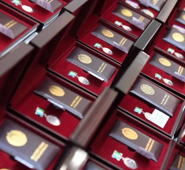 #Добрая весть. Группа женщин, работающих в сфере культуры и искусства, награждена государственными наградами разных уровней