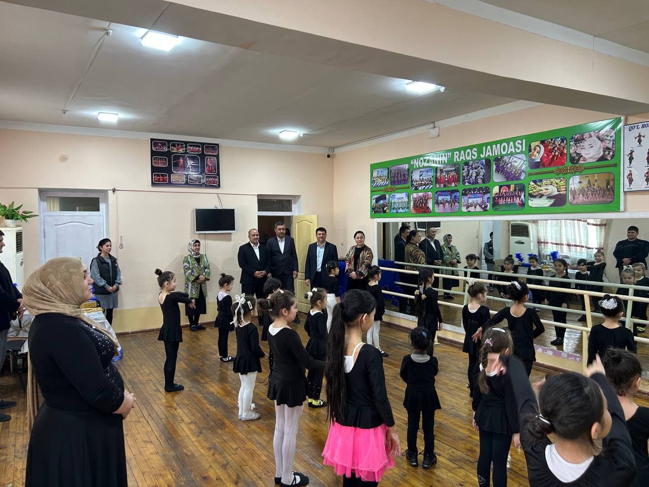 Madaniyat vazirining birinchi o‘rinbosari Avazxon Tadjixanov xizmat safari bilan Farg‘ona viloyatida bo‘ldi