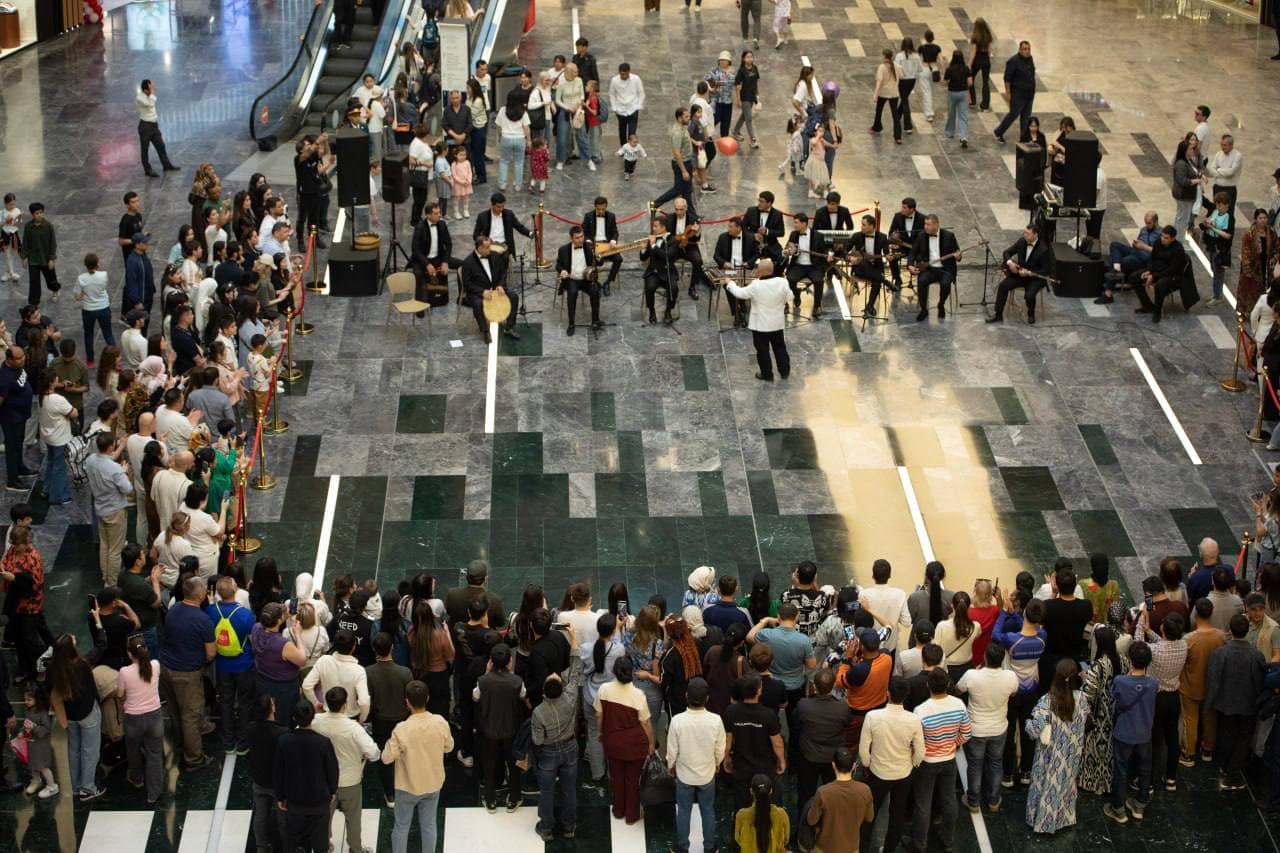 “Bahor” davlat raqs ansambli tomoshabinlarga ajoyib konsert dasturini taqdim etdi