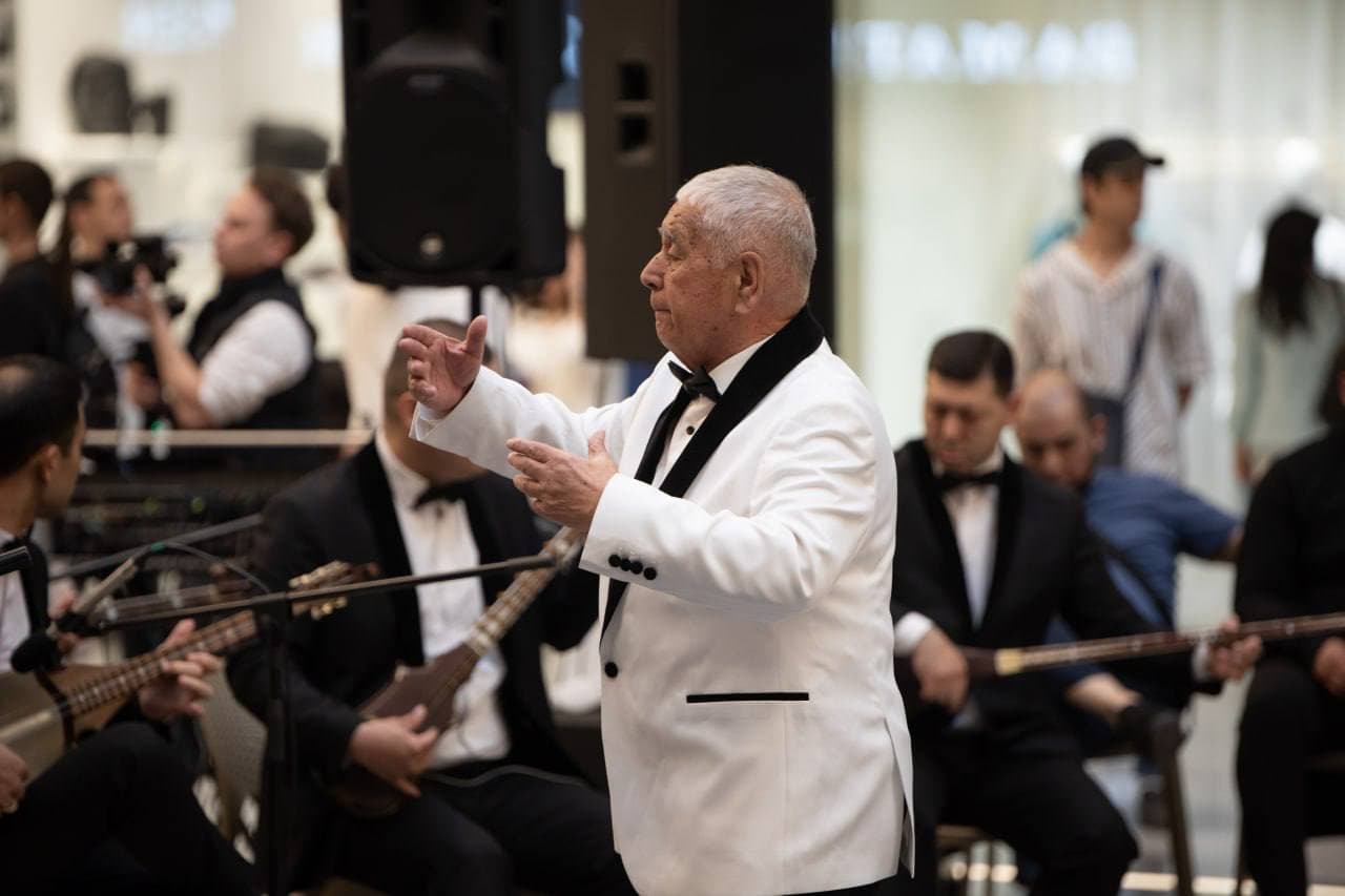 “Bahor” davlat raqs ansambli tomoshabinlarga ajoyib konsert dasturini taqdim etdi