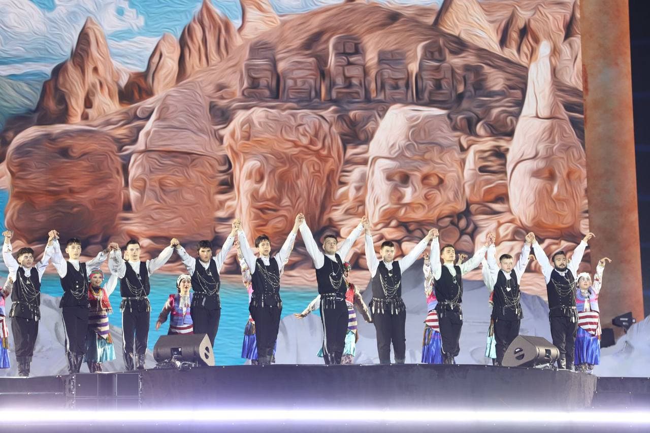 Qozog‘istonning Aqtau shahrida “2025-yilgi Turk dunyosi madaniy poytaxti” maqomini berish tantanali ochilish marosimi bo‘lib o‘tdi