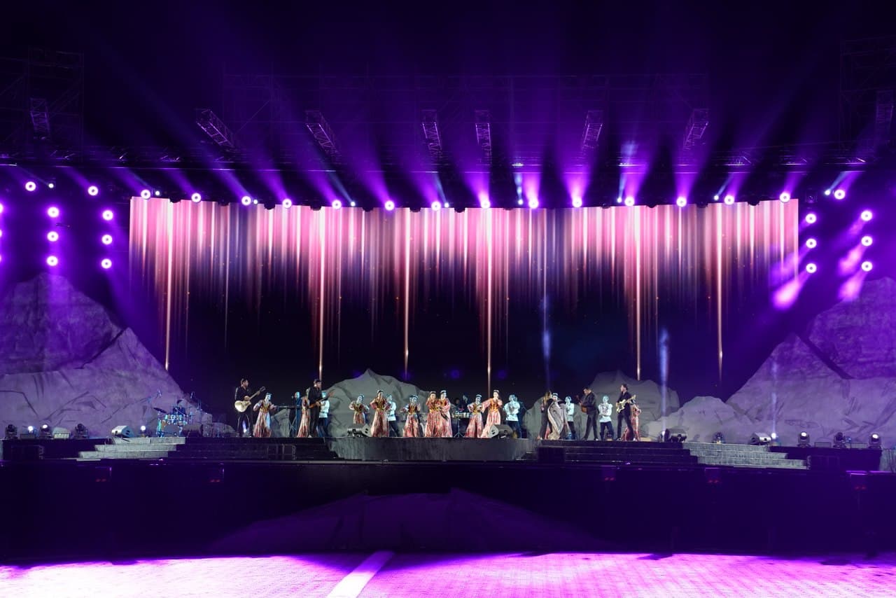 Qozog‘istonning Aqtau shahrida “2025-yilgi Turk dunyosi madaniy poytaxti” maqomini berish tantanali ochilish marosimi bo‘lib o‘tdi