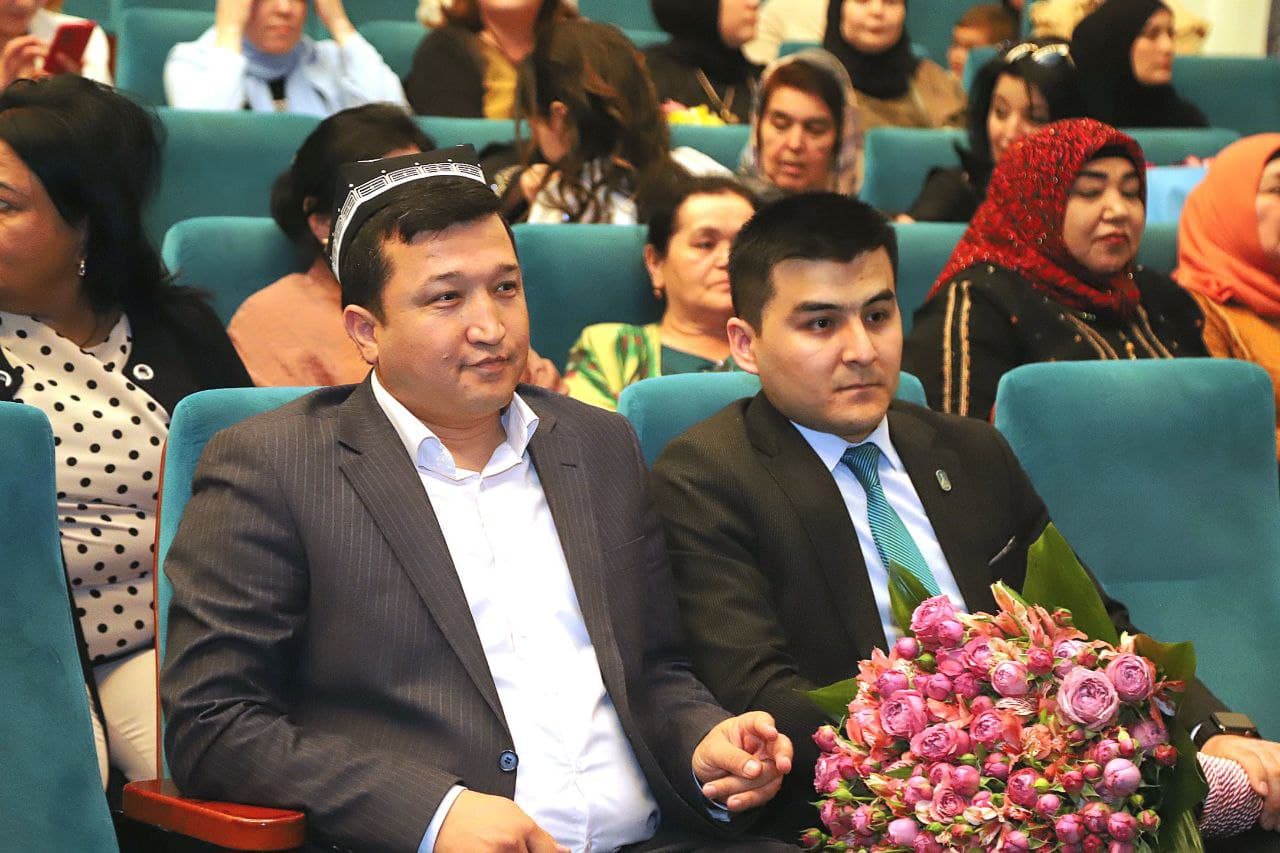 O‘zbekiston xalq artisti Muqaddas Xoliqovaning 65 yoshi munosabati bilan O‘zbek Milliy akademik drama teatrida ijodiy kecha bo‘lib o‘tdi