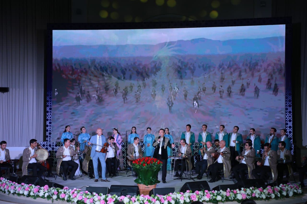 O‘zbekiston xalq artisti G‘ulomjon Yoqubovning ijodiy-ma’rifiy kechasi bo‘lib o‘tdi