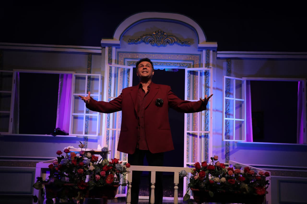 O‘zbekiston davlat yosh tomoshabinlar teatrida “Telba” spektakli sahnalashtirildi