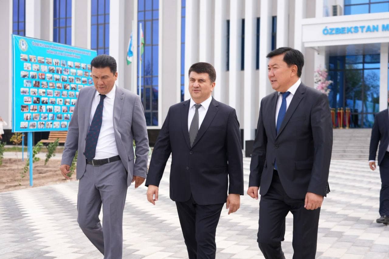 O‘qituvchi va murabbiylar kuni arafasida O‘zbekiston davlat konservatoriyasi Nukus filialining yangi o‘quv binosi foydalanishga topshirildi