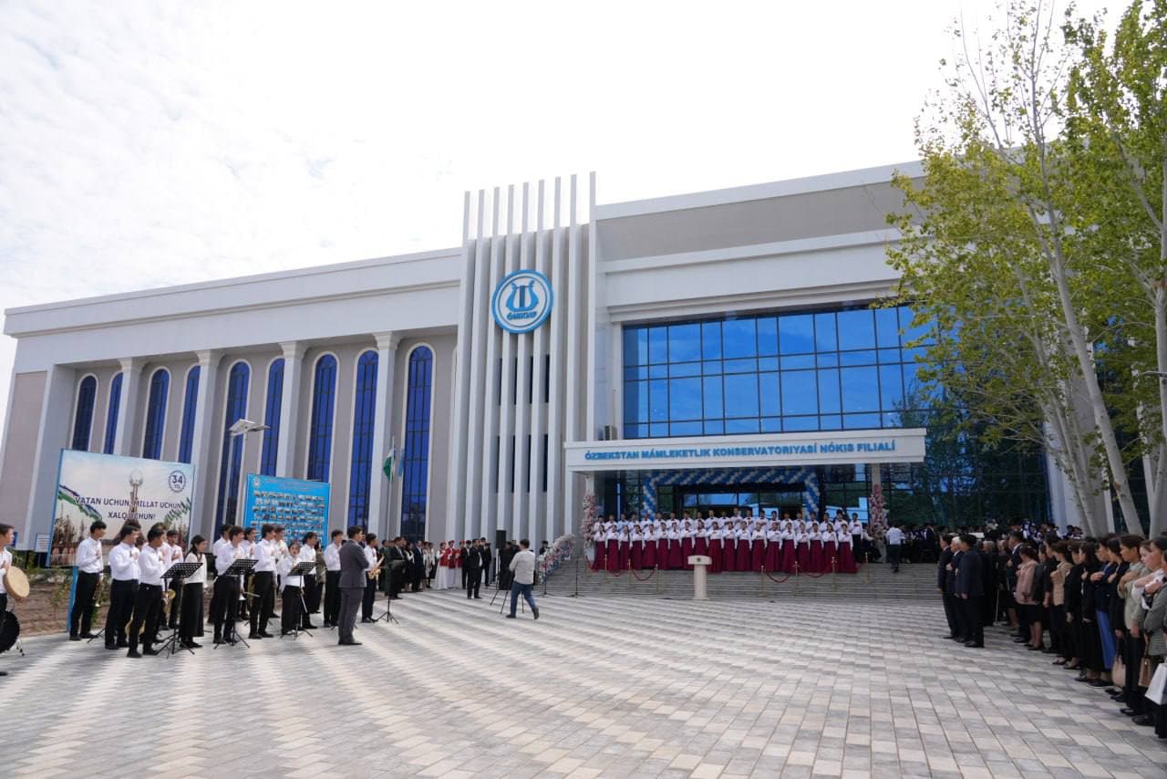 O‘qituvchi va murabbiylar kuni arafasida O‘zbekiston davlat konservatoriyasi Nukus filialining yangi o‘quv binosi foydalanishga topshirildi