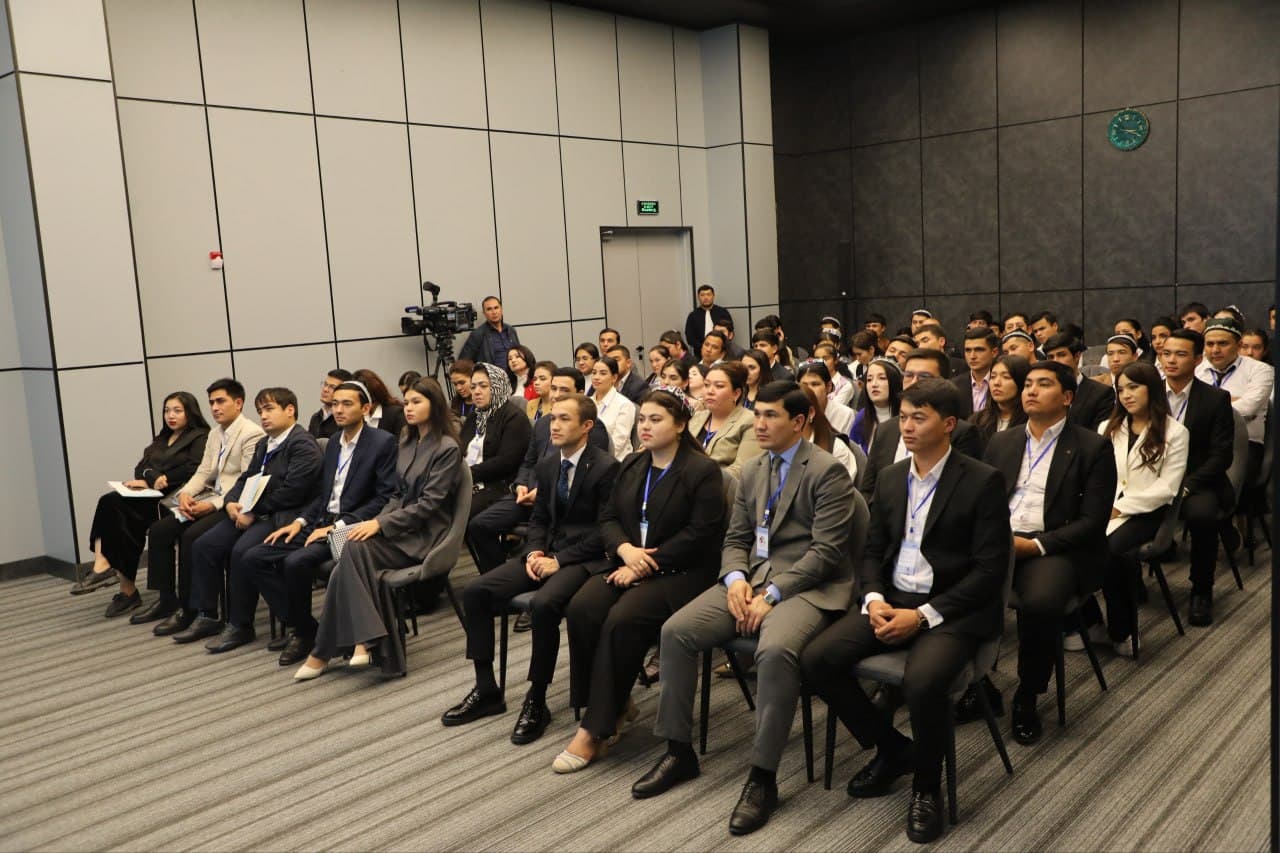 “Oltin kuz” forumi yuzasidan tadbir ishtirokchilari va OAVlar uchun matbuot anjumani o'tkazildi