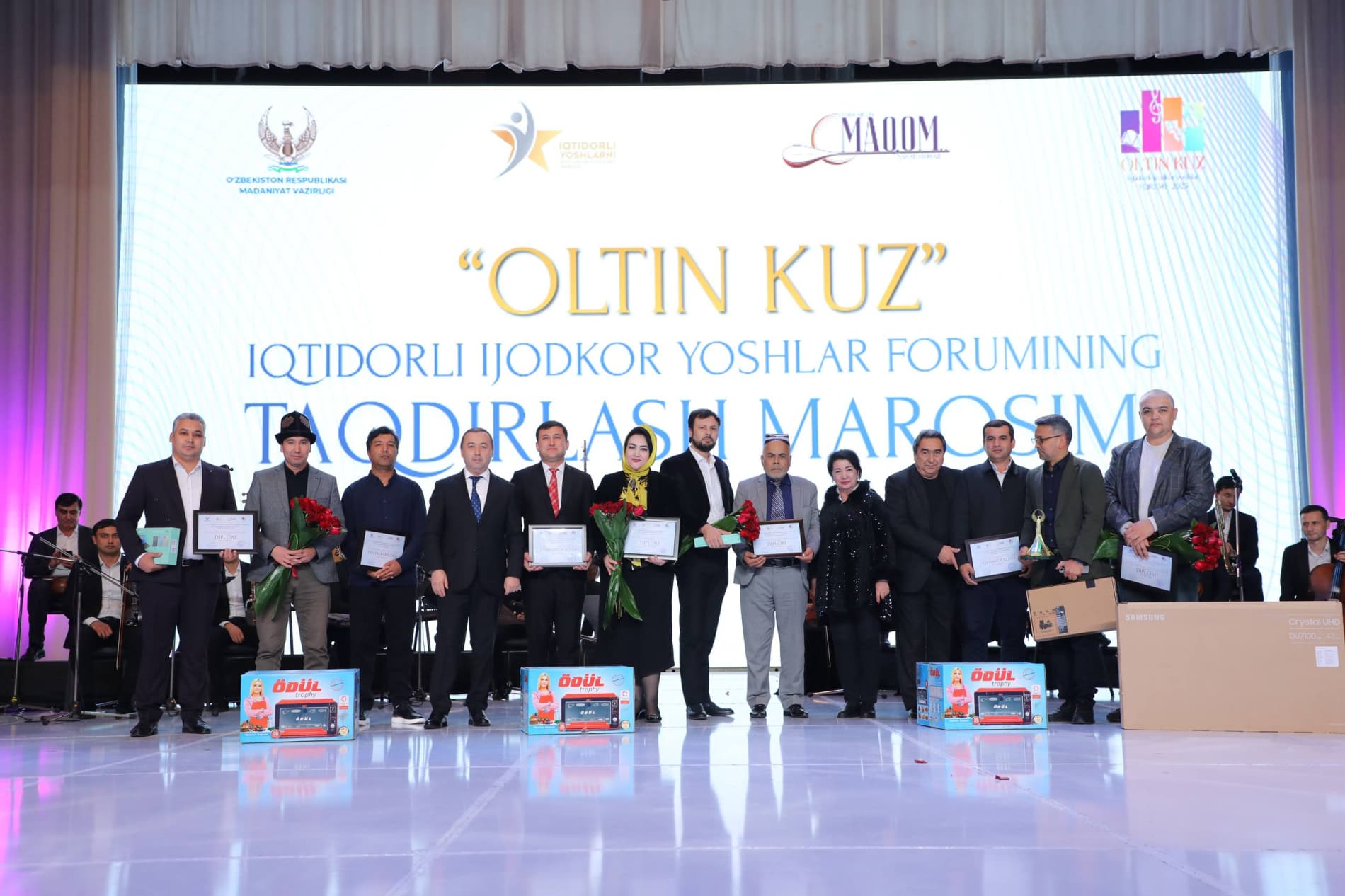 В столице завершился впервые проведенный форум талантливой творческой молодежи «Золотая осень!».