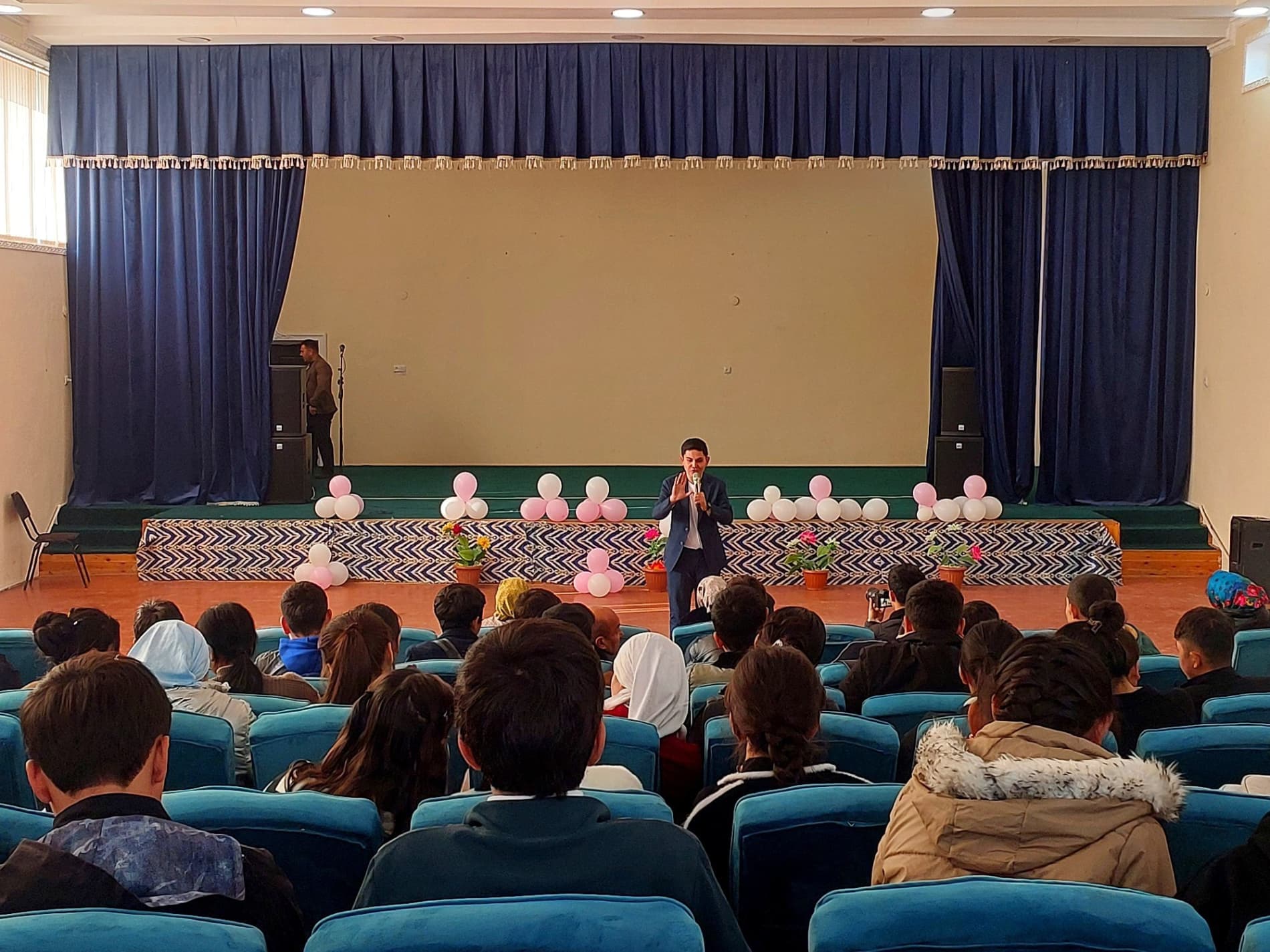 A concert program titled "Laughter - the Flower of the Face" was held in Boyovut