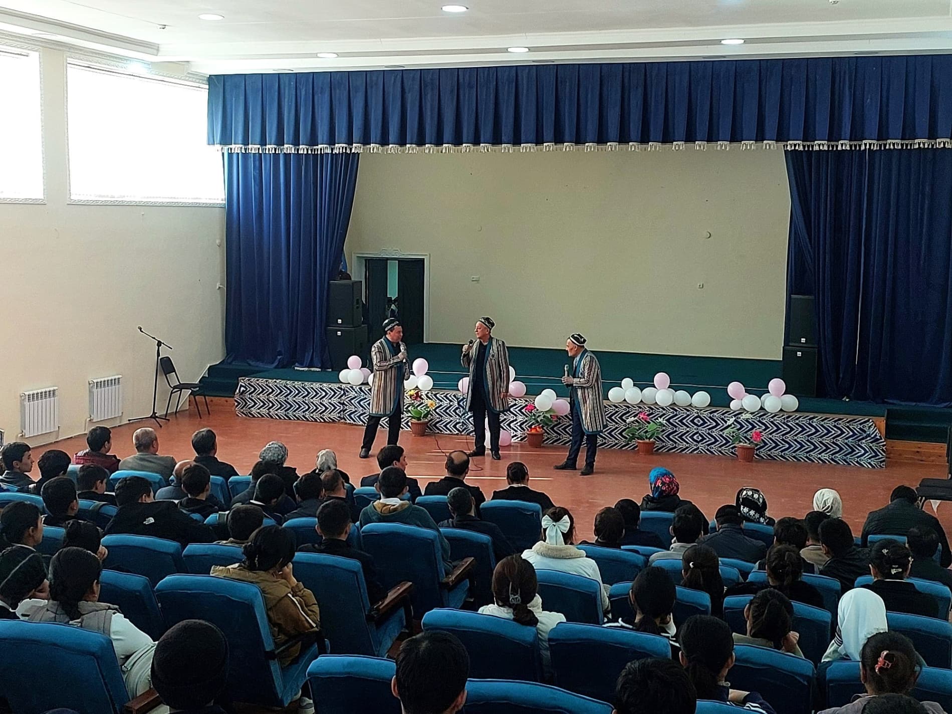 A concert program titled "Laughter - the Flower of the Face" was held in Boyovut