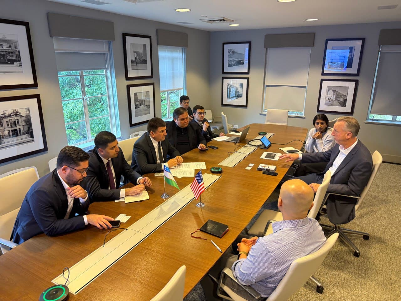 В США состоялась встреча представителей Warner Bros. Discovery и делегации Министерства культуры Узбекистана