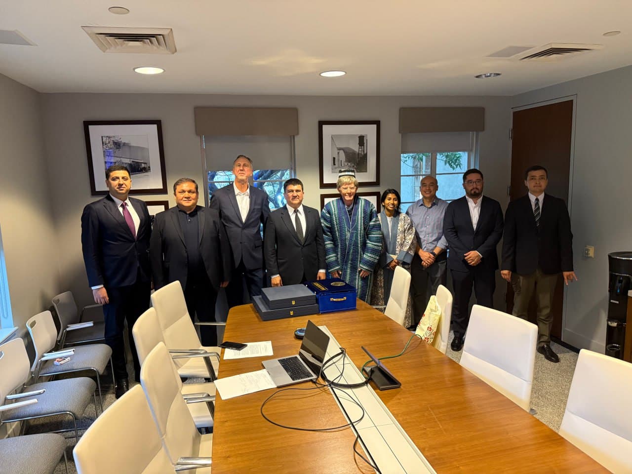 В США состоялась встреча представителей Warner Bros. Discovery и делегации Министерства культуры Узбекистана