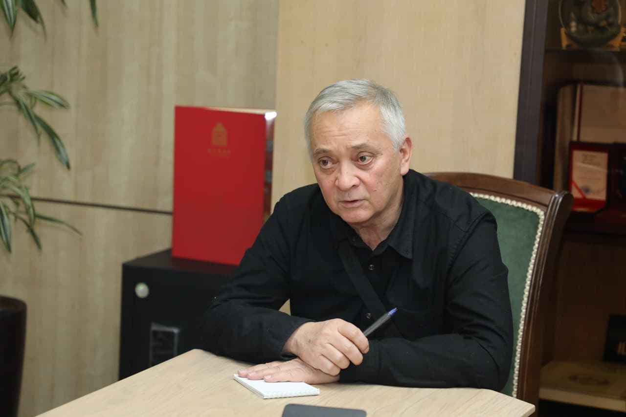 Обсуждались вопросы оснащения Государственного молодёжного театра Узбекистана современными сценическими технологиями