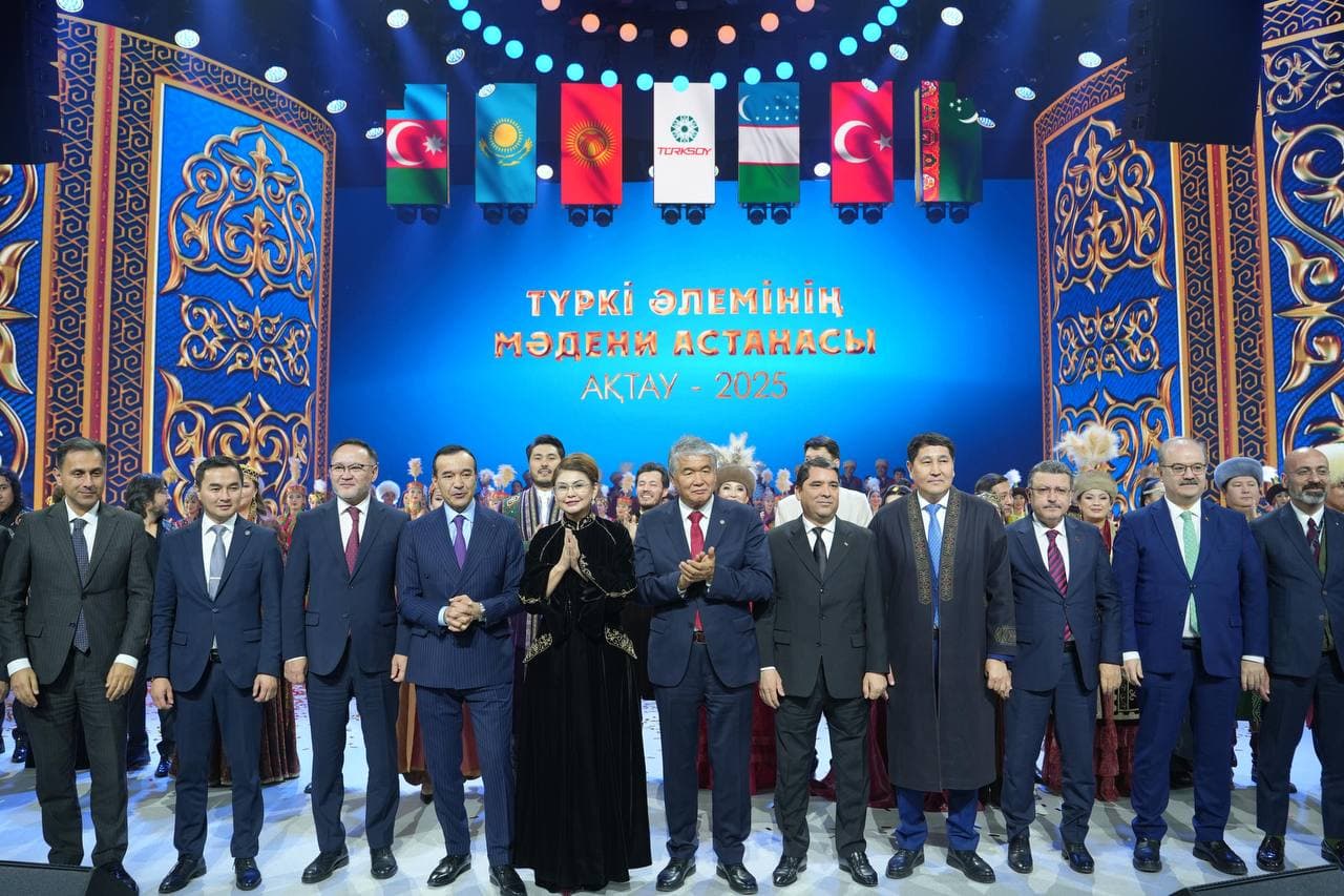 Торжественная церемония закрытия мероприятий «Культурной столицы тюркского мира 2025 года» состоялась в комплексе «Халык арена» в Актау, Казахстан