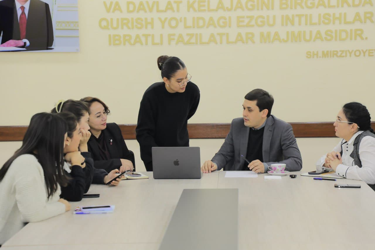 Botir Zokirov nomidagi Milliy estrada san'ati institutining mediaga qiziquvchi talabalari bilan muloqot qilindi