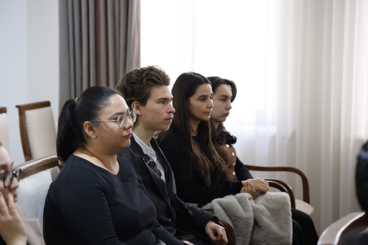 Konservatoriyada taniqli kompozitor Aziza Sodiqova bilan ijodiy uchrashuv o‘tkazildi