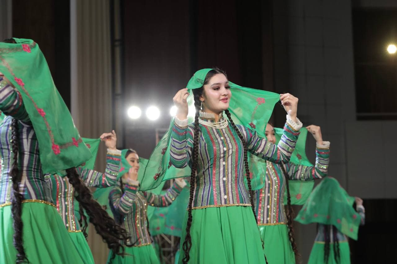 “Bahor” raqs ansambli 5 yillik yubileyini nishonladi