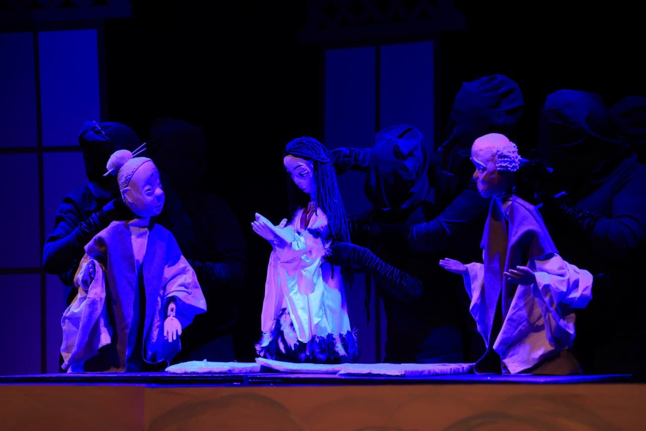 O‘zbekiston davlat san’at va madaniyat instituti talabalarining “Turna pati” nomli diplom spektakli havola etildi