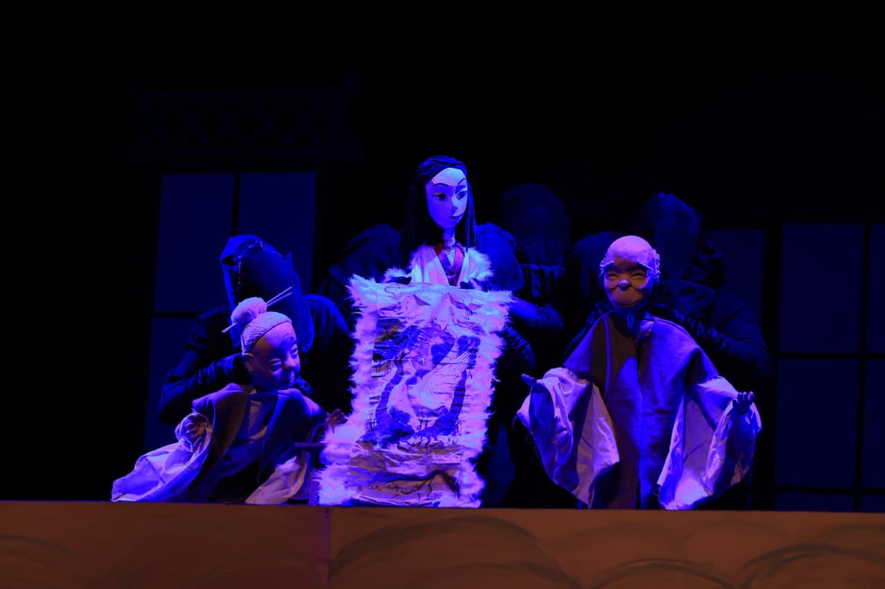 O‘zbekiston davlat san’at va madaniyat instituti talabalarining “Turna pati” nomli diplom spektakli havola etildi