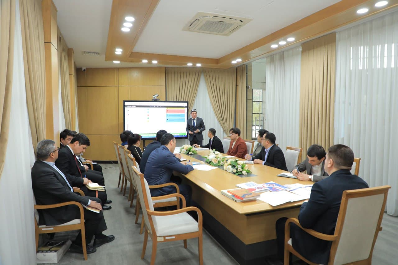 Vazirlik tasarrufidagi bir guruh respublika tashkilotlarining taqdimotlari ko‘rib chiqildi