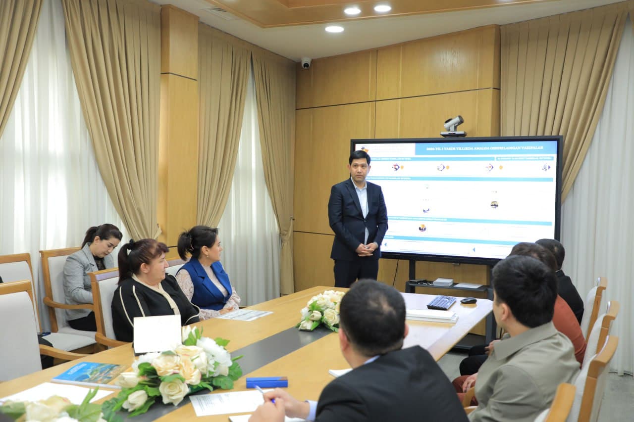 Vazirlik tasarrufidagi bir guruh respublika tashkilotlarining taqdimotlari ko‘rib chiqildi