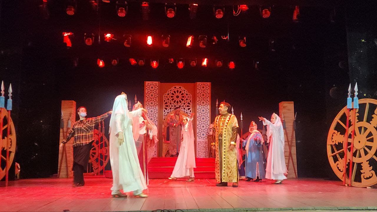 В Кыргызской Республике поставлена музыкально-историческая драма «Нодира»
