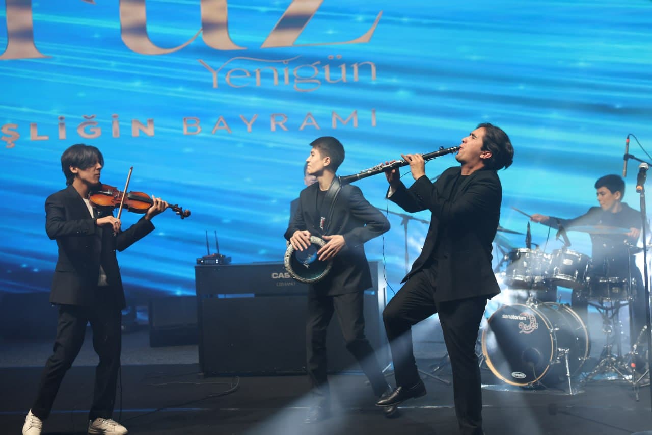 В Турции была организована праздничная программа под названием «Навруз — новый день»