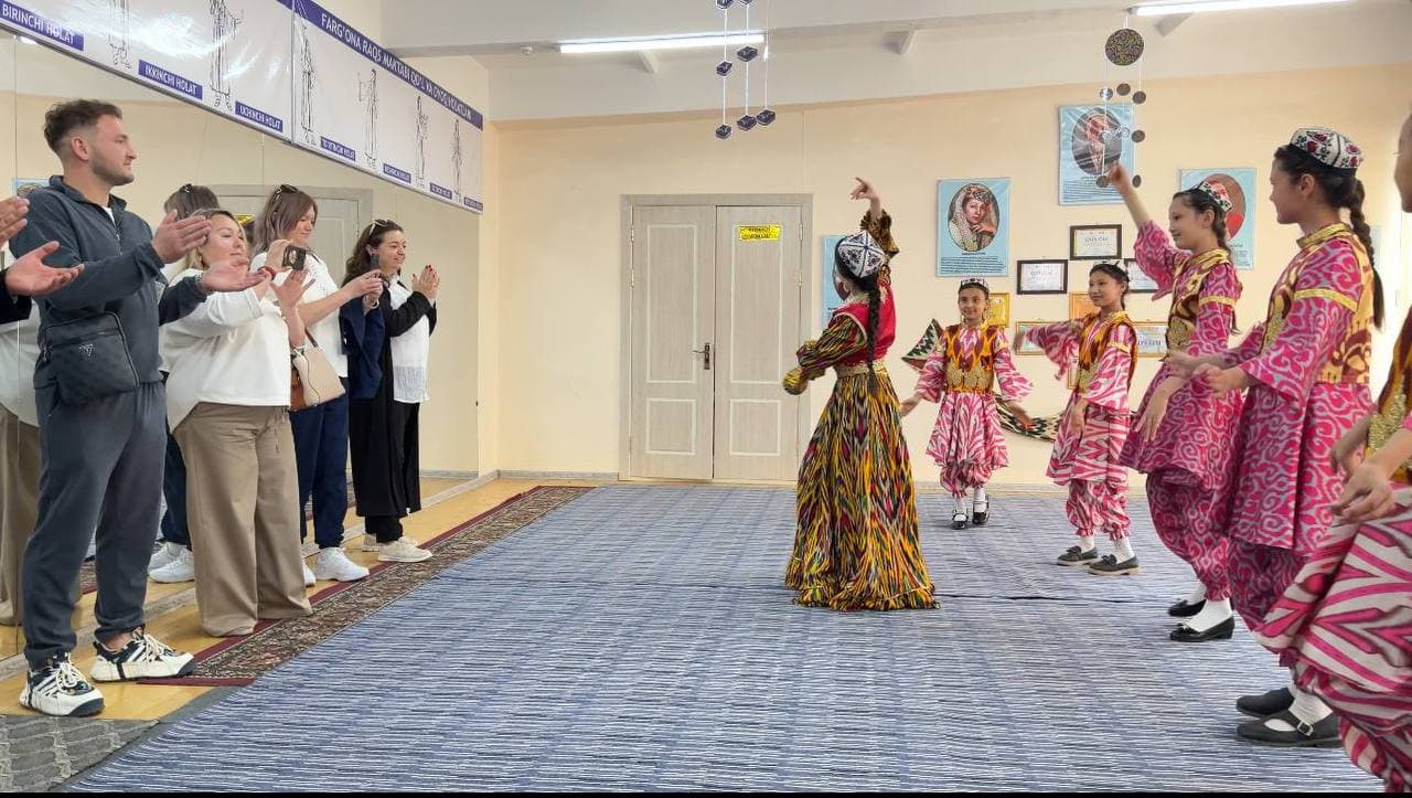 Культурный мост в Олтиарыке: дружба узбекского и татарского народов