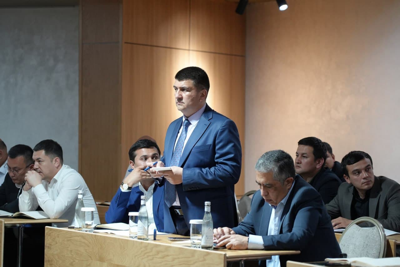 Prezident qarori ijrosi yuzasidan madaniyat vaziri Ozodbek Nazarbekov raisligida yig‘ilish bo‘lib o‘tdi
