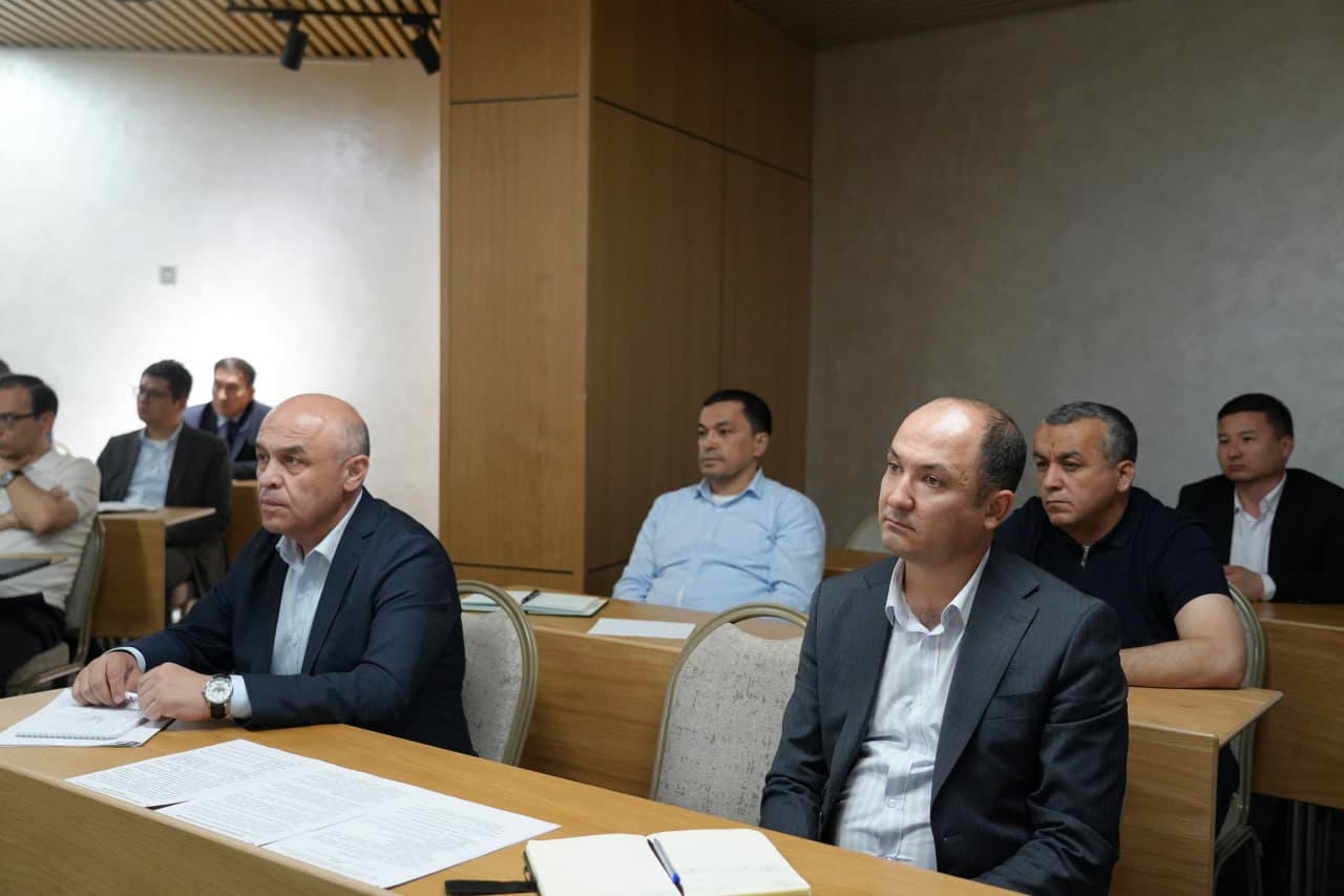 Prezident qarori ijrosi yuzasidan madaniyat vaziri Ozodbek Nazarbekov raisligida yig‘ilish bo‘lib o‘tdi