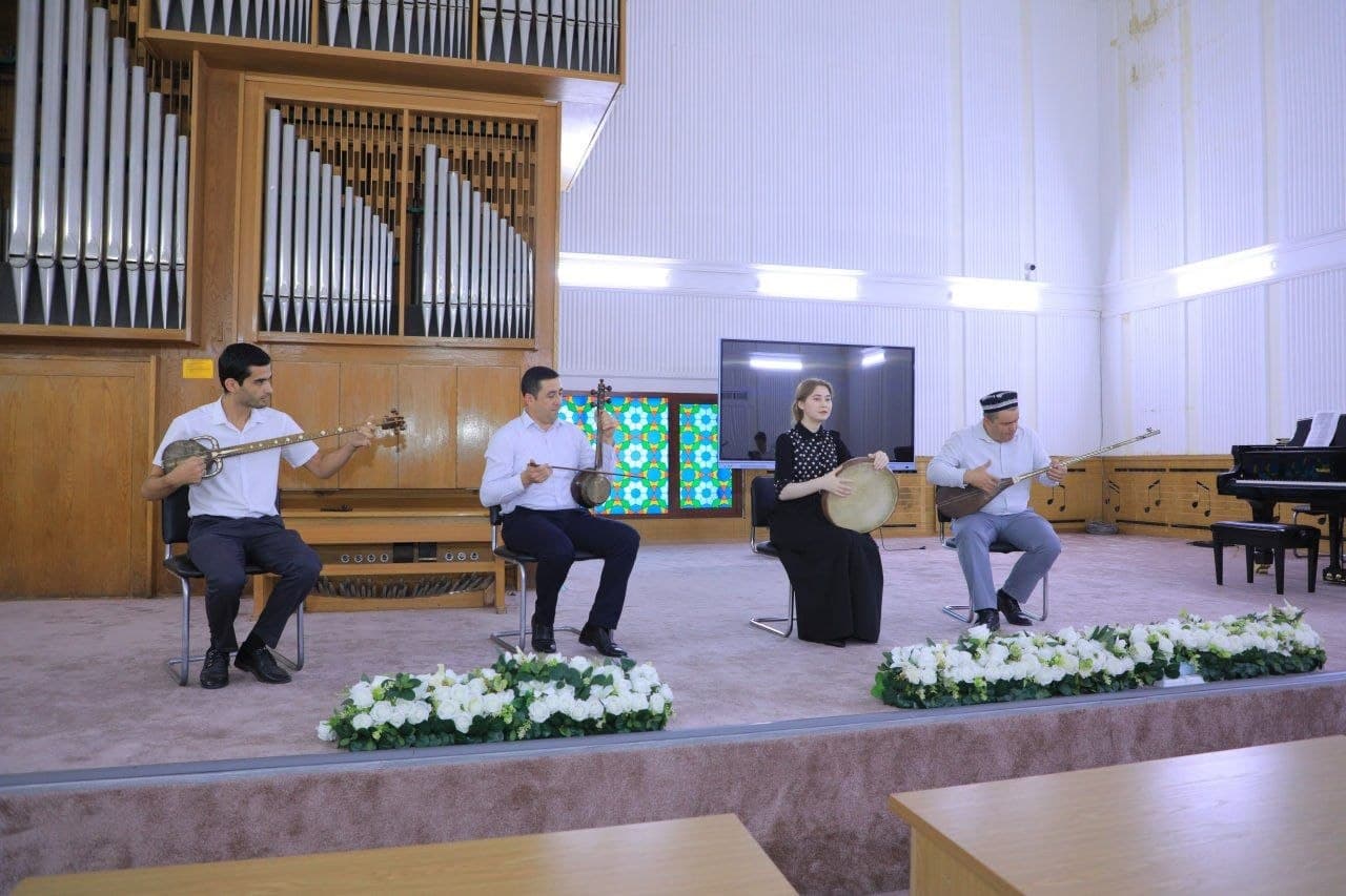 Prezidentning madaniyat bo‘yicha vakili hamda madaniyat vazirining birinchi o‘rinbosari O‘zbekiston milliy musiqa san’ati instituti faoliyati bilan tanishdi
