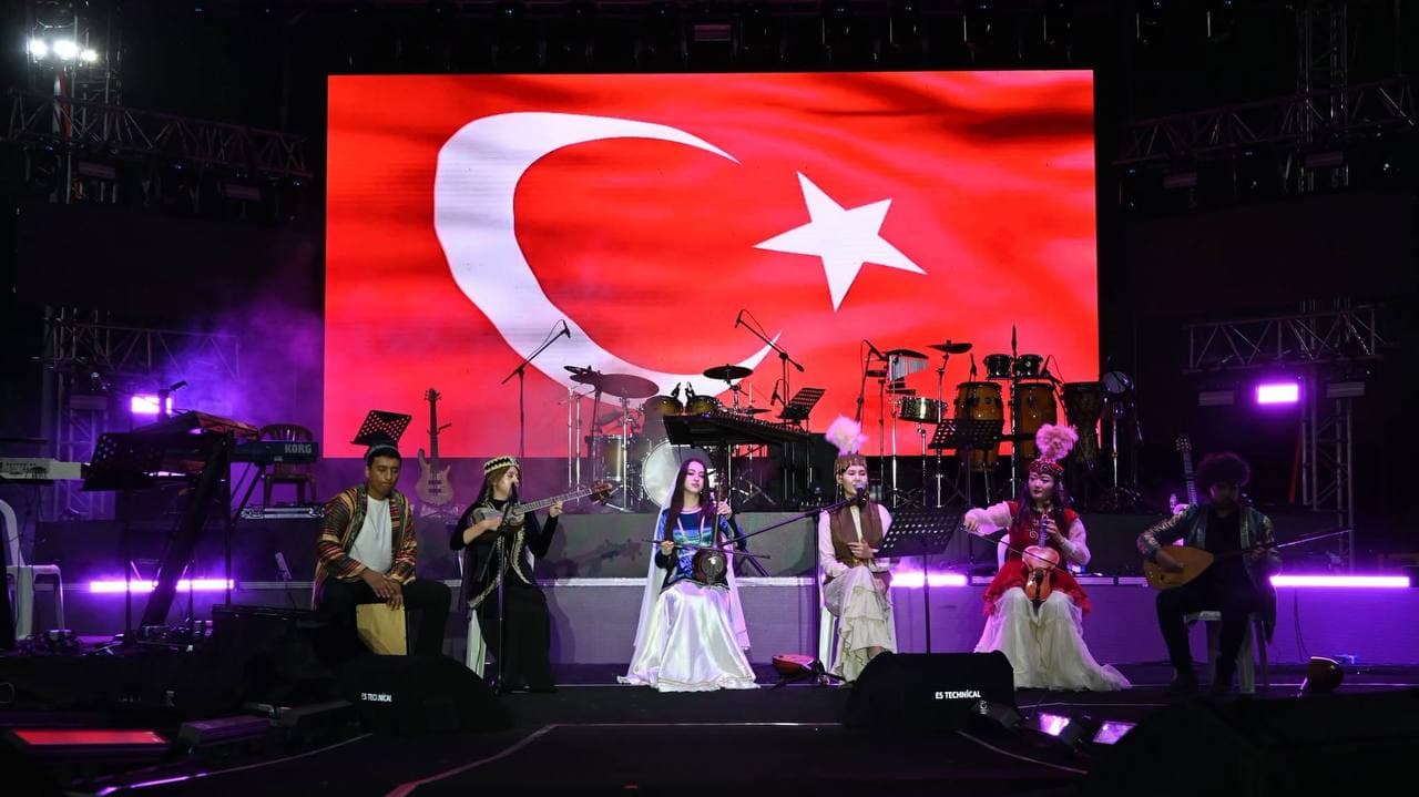 Andijon viloyati ijodiy jamoasi Turkiyada