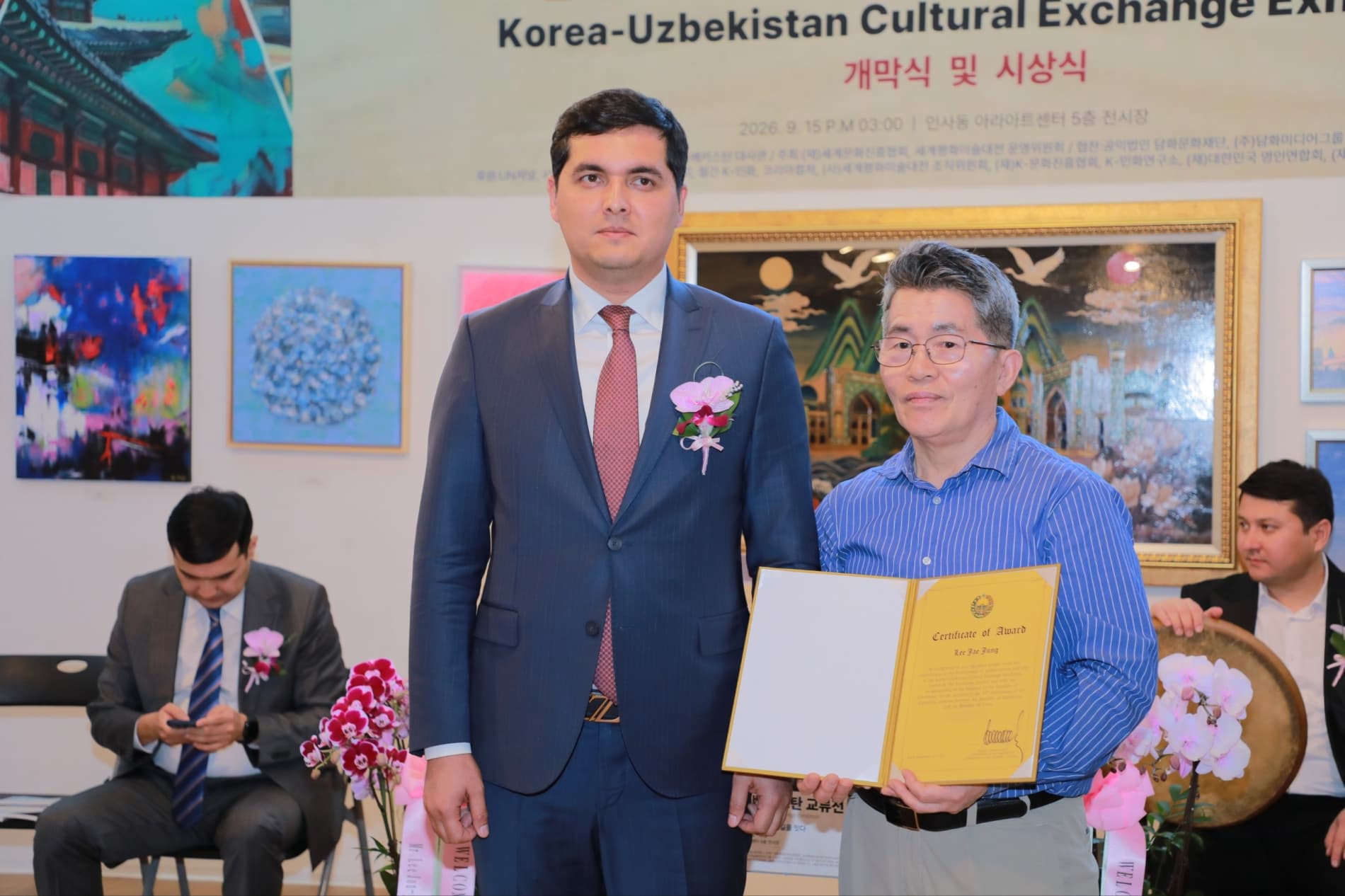 Koreya Respublikasida “San’at va Buyuk Ipak yo‘li — do‘stlik yo‘llarini bog‘lovchi rishtalar” ko‘rgazmasi ochildi