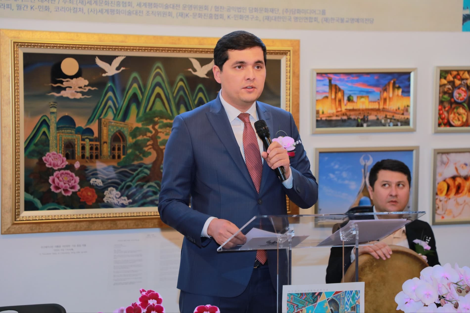 Koreya Respublikasida “San’at va Buyuk Ipak yo‘li — do‘stlik yo‘llarini bog‘lovchi rishtalar” ko‘rgazmasi ochildi