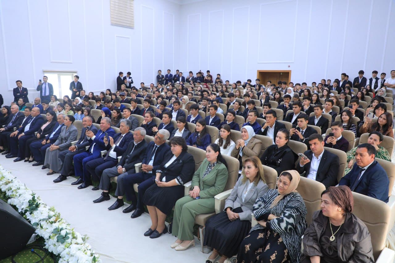 O‘zbek tili bayrami arafasida uchta muhim kitob taqdimoti o‘tkazildi