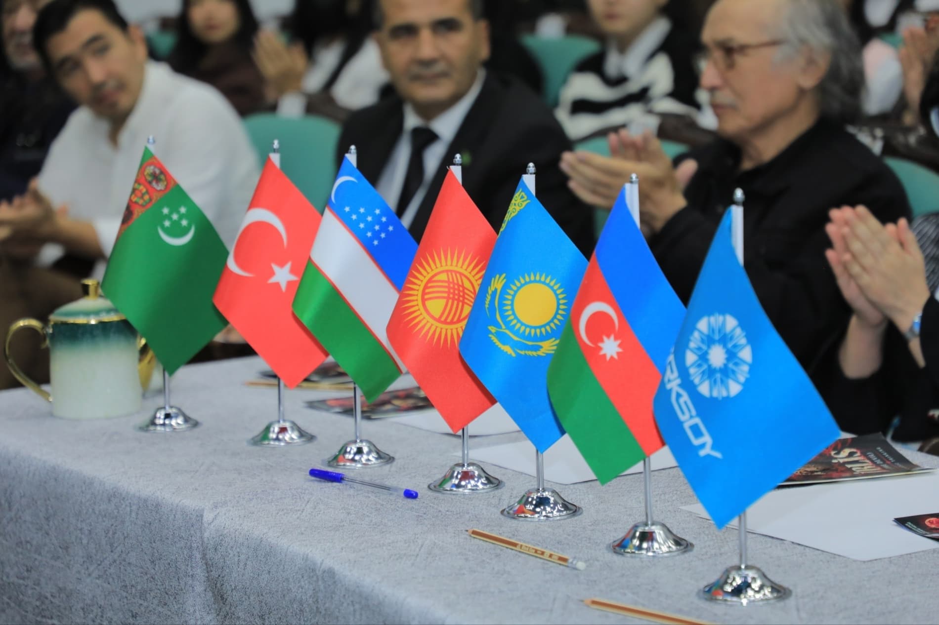 Andijonda IV TURKSOY xalqaro teatr festivali davom etmoqda