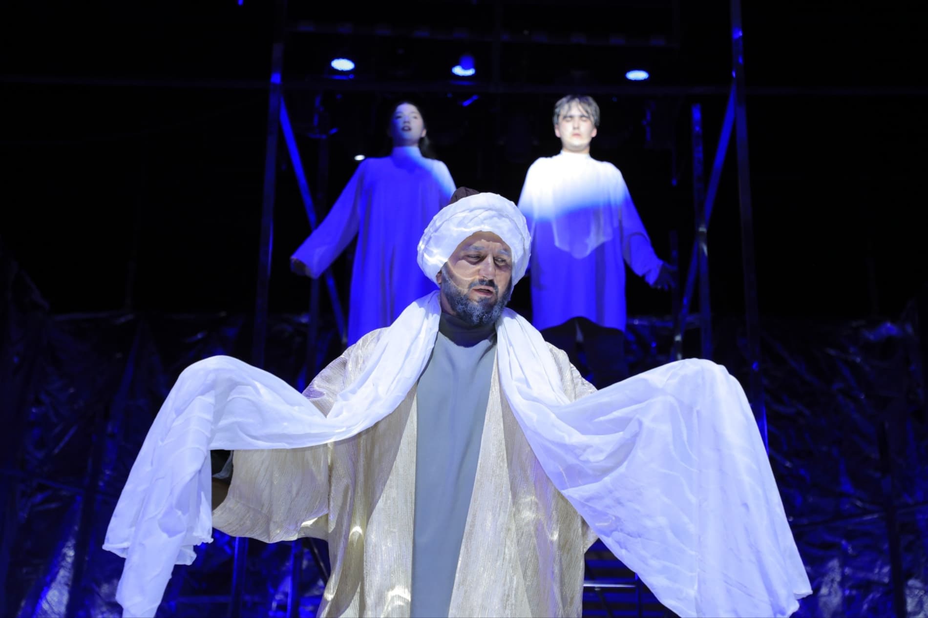 “Layli va Majnun” spektakli namoyish etildi