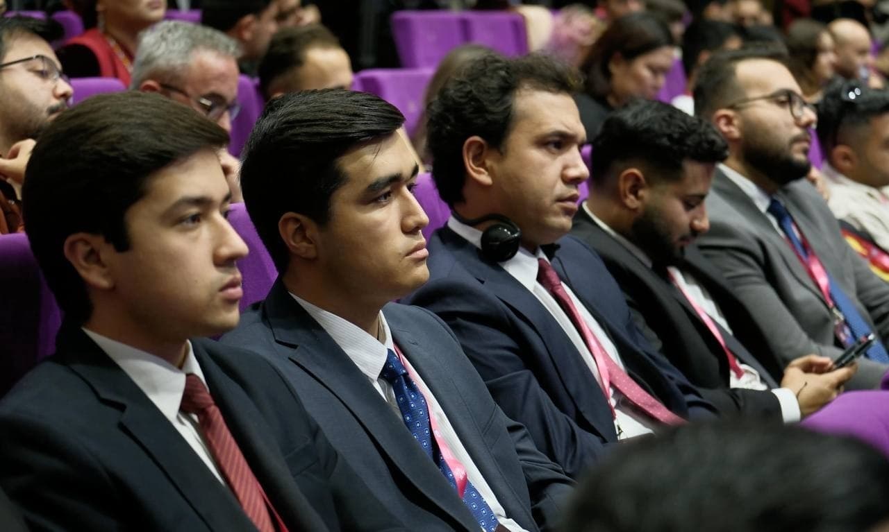 Trabzonda Turkiy dunyo yoshlarining III uchrashuvi bo'lib o'tdi