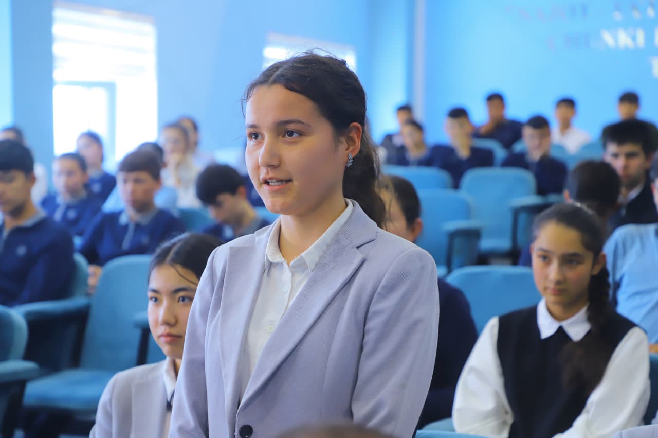 “Payshanba – Yoshlar kuni”: Oqdaryoda rahbar va yoshlar uchrashuvi o‘tkazildi