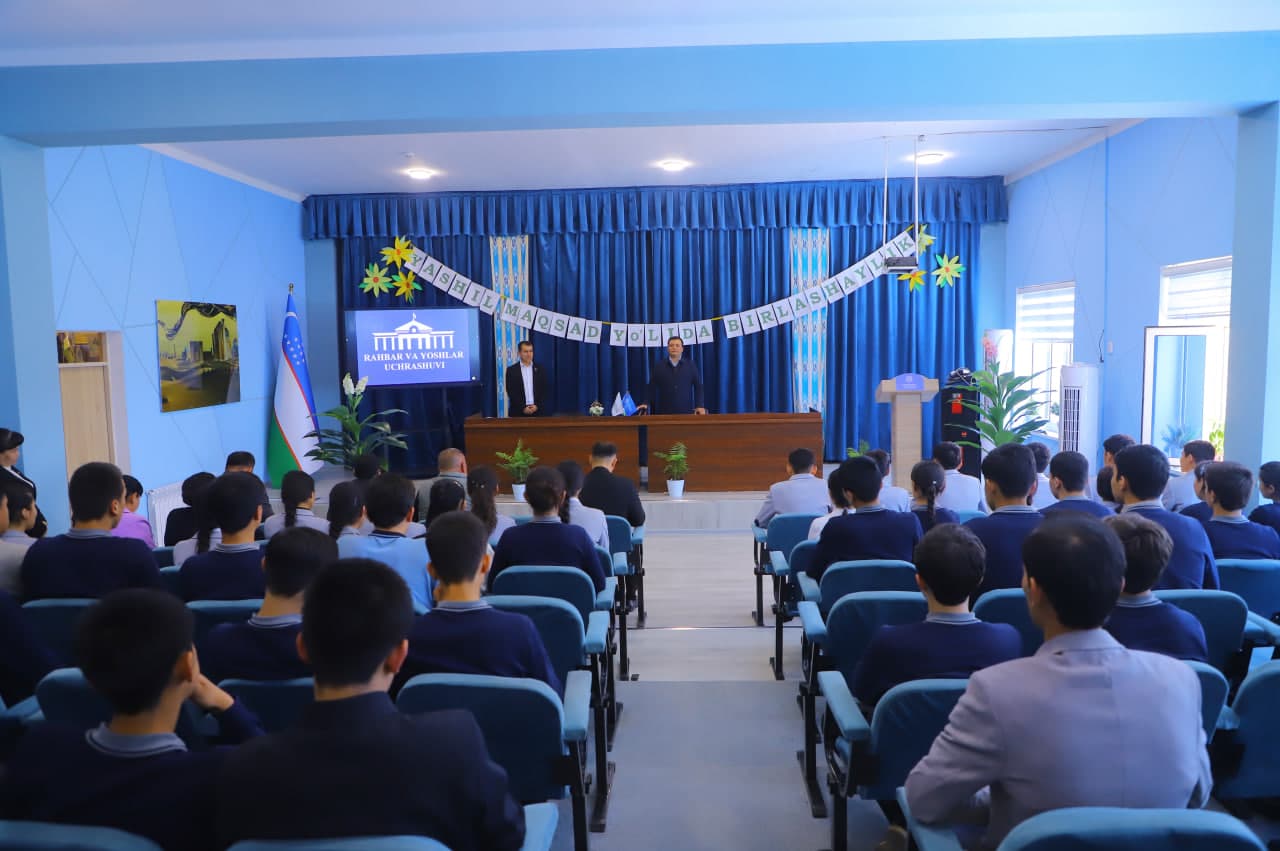 “Payshanba – Yoshlar kuni”: Oqdaryoda rahbar va yoshlar uchrashuvi o‘tkazildi