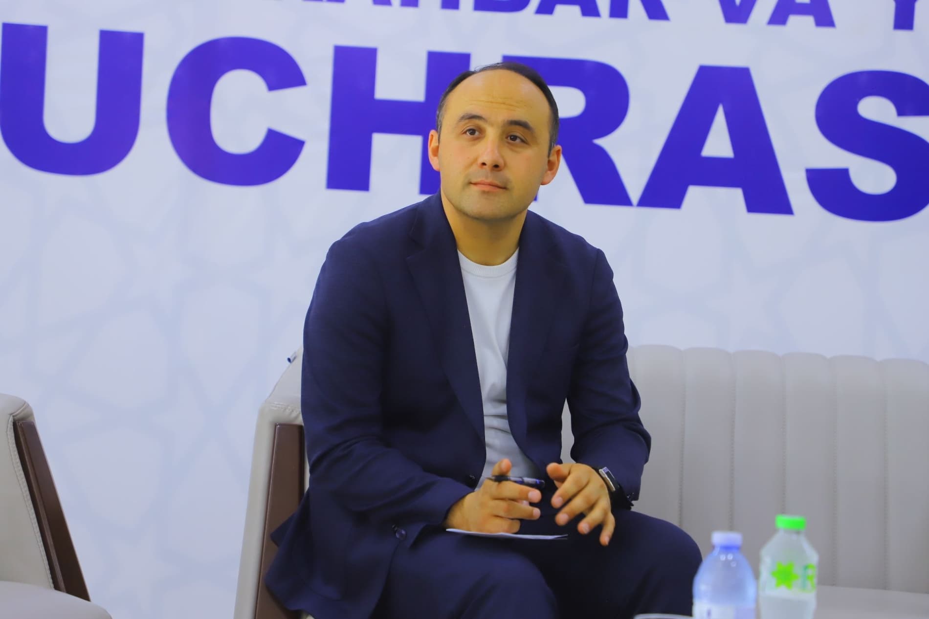 Oqdaryoda “Rahbar va yoshlar uchrashuvi” bo‘lib o‘tmoqda