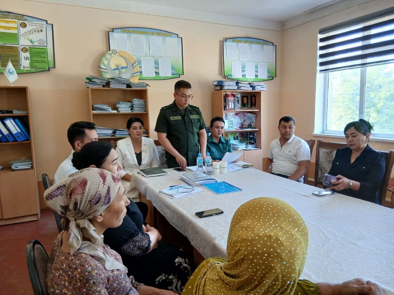 Zarafshon mahallasida xotin-qizlar uchun huquqiy seminar tashkil etildi