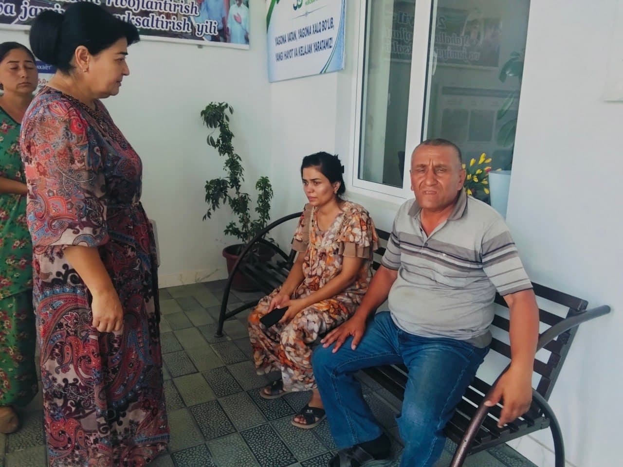 YANGIHAYOT MAHALLASIDA XOTIN-QIZLAR MASALALARI O‘RGANILDI