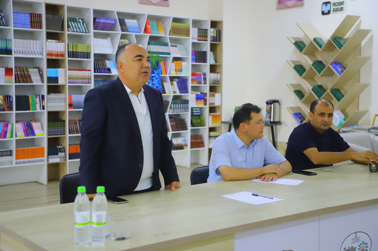 RAHBAR VA YOSHLAR — OCHIQ VA SAMIMIY MULOQOT