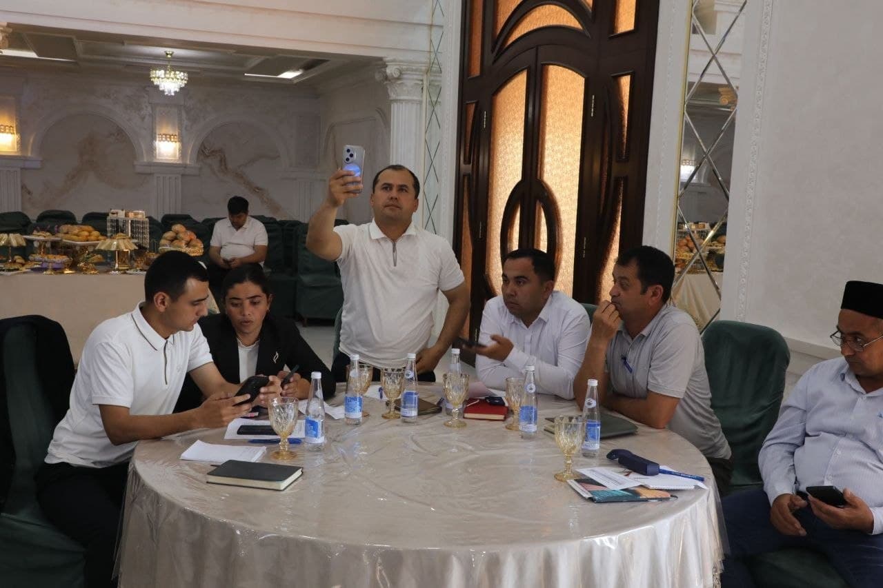 Kattaqo‘rg‘on tumani hokimligi va tumandagi tashkilot, korxona hamda muassasalarda faoliyat yuritayotgan rahbar va mutaxassislar ishtirokida o‘quv seminar tashkil etildi